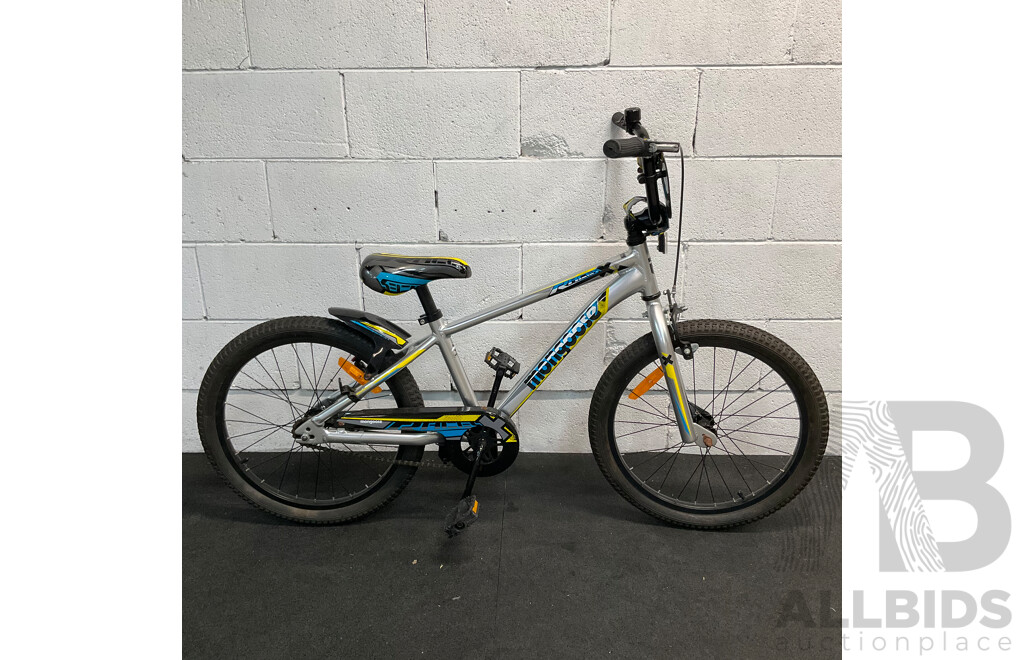 Monogoose Racer X Children's Bike