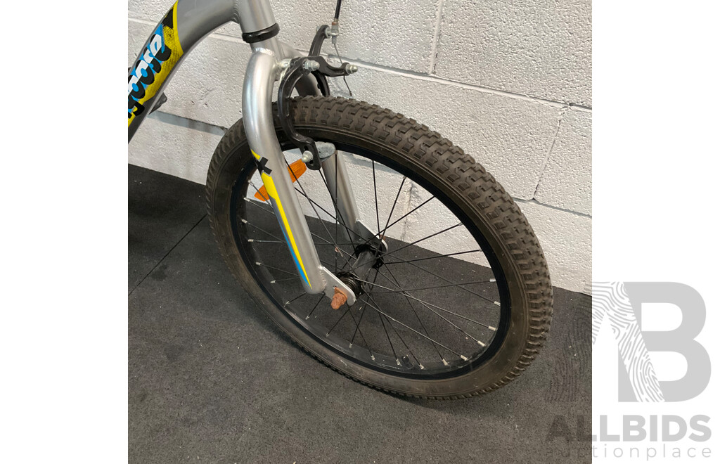 Monogoose Racer X Children's Bike