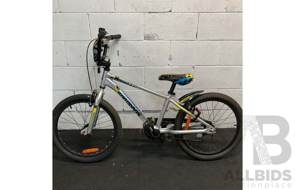 Monogoose Racer X Children's Bike