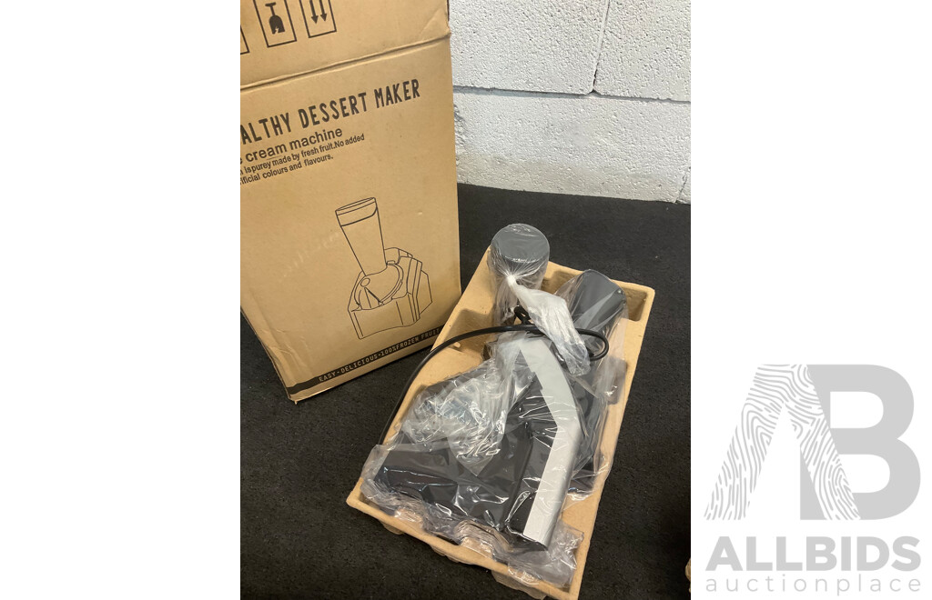 DAVIS&WADDELL Meat Mincer, AMBIANO Stand Mixer, KOGAN Dehumidifier, the Healthy Dessert Maker and Reusable Ice Cream Containers - Lot of 5