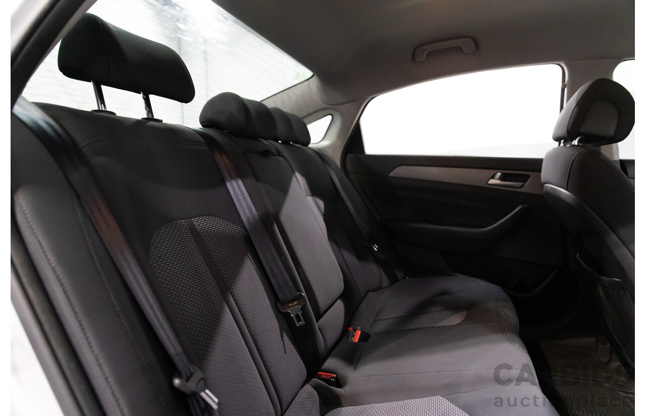 02/2016 Hyundai Sonata Active (FWD) LF2 4D Sedan Platinum Silver 2.4L