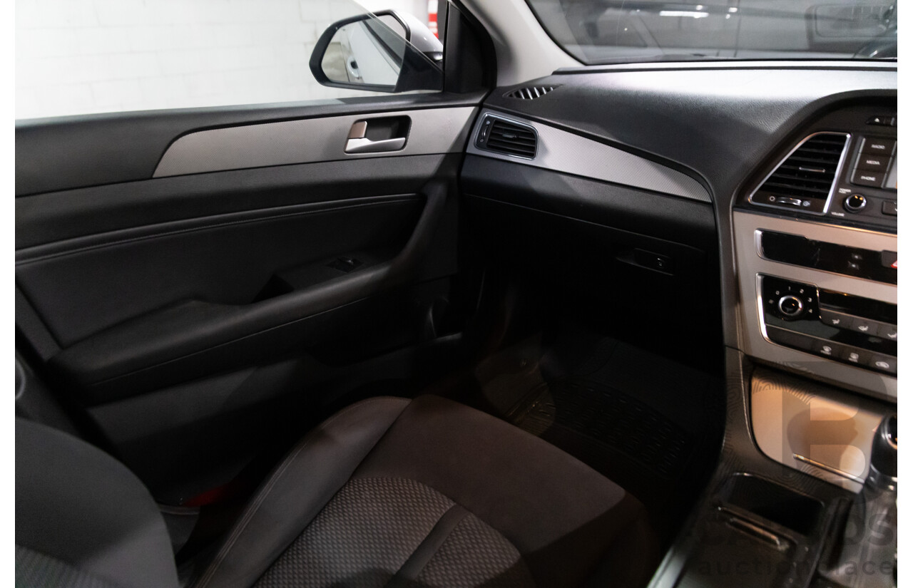 02/2016 Hyundai Sonata Active (FWD) LF2 4D Sedan Platinum Silver 2.4L