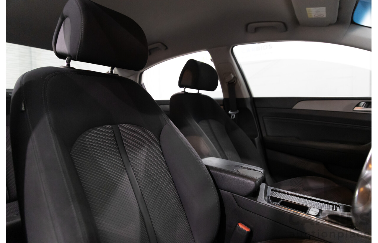 02/2016 Hyundai Sonata Active (FWD) LF2 4D Sedan Platinum Silver 2.4L