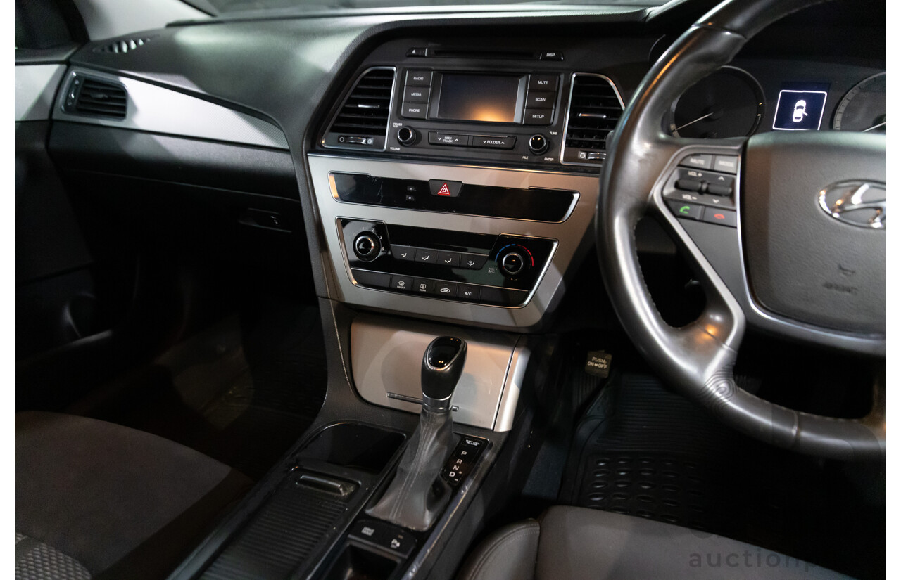 02/2016 Hyundai Sonata Active (FWD) LF2 4D Sedan Platinum Silver 2.4L