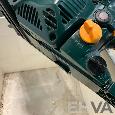 Ozito PCS-406 Petrol Chainsaw