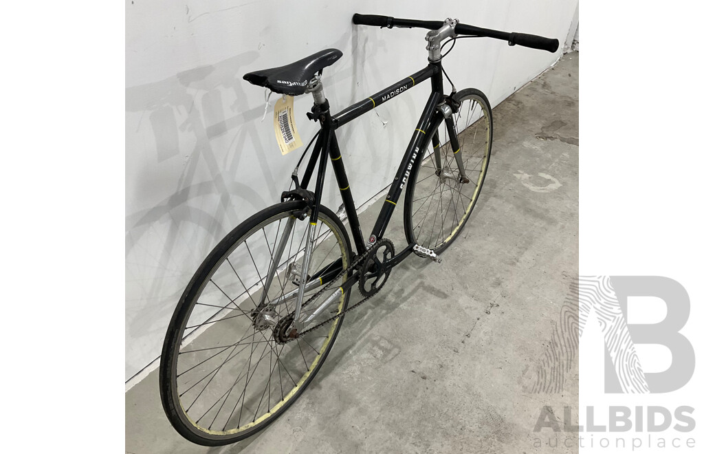 Schwinn Madison Bike