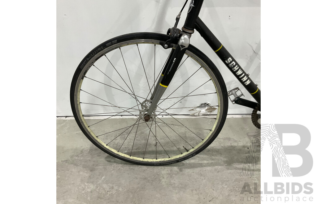 Schwinn Madison Bike