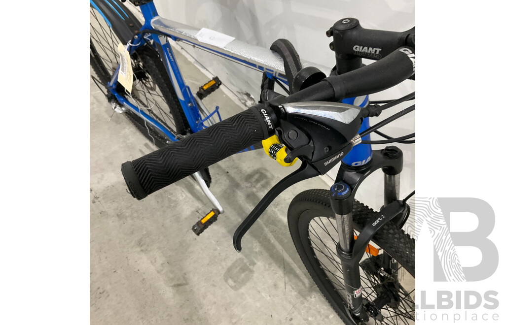 Giant Talon Bike - Blue