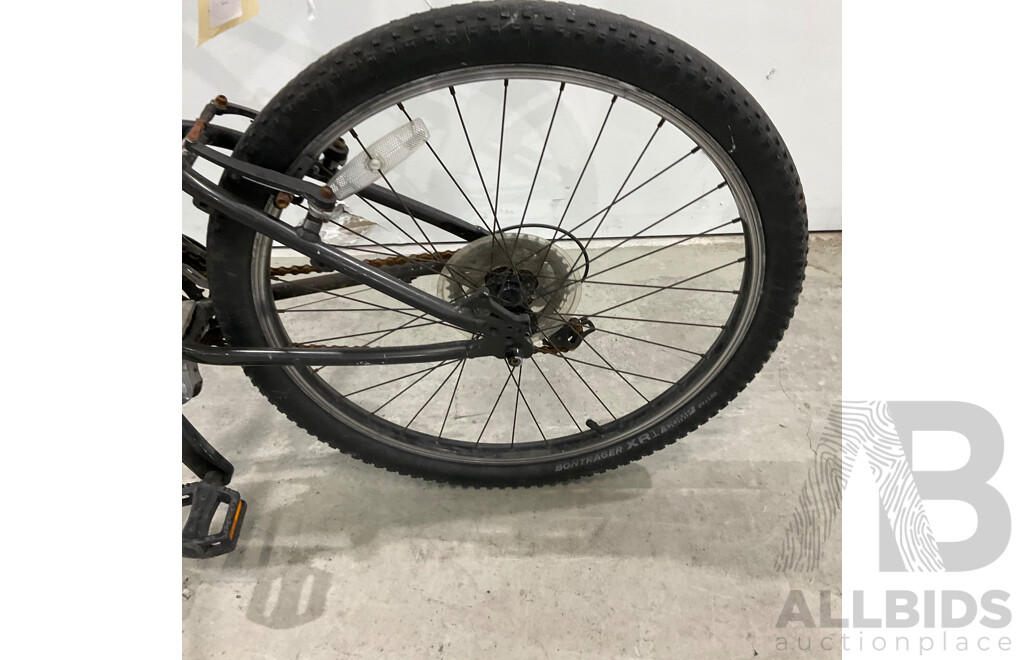 Trek Superfly Kids Bike