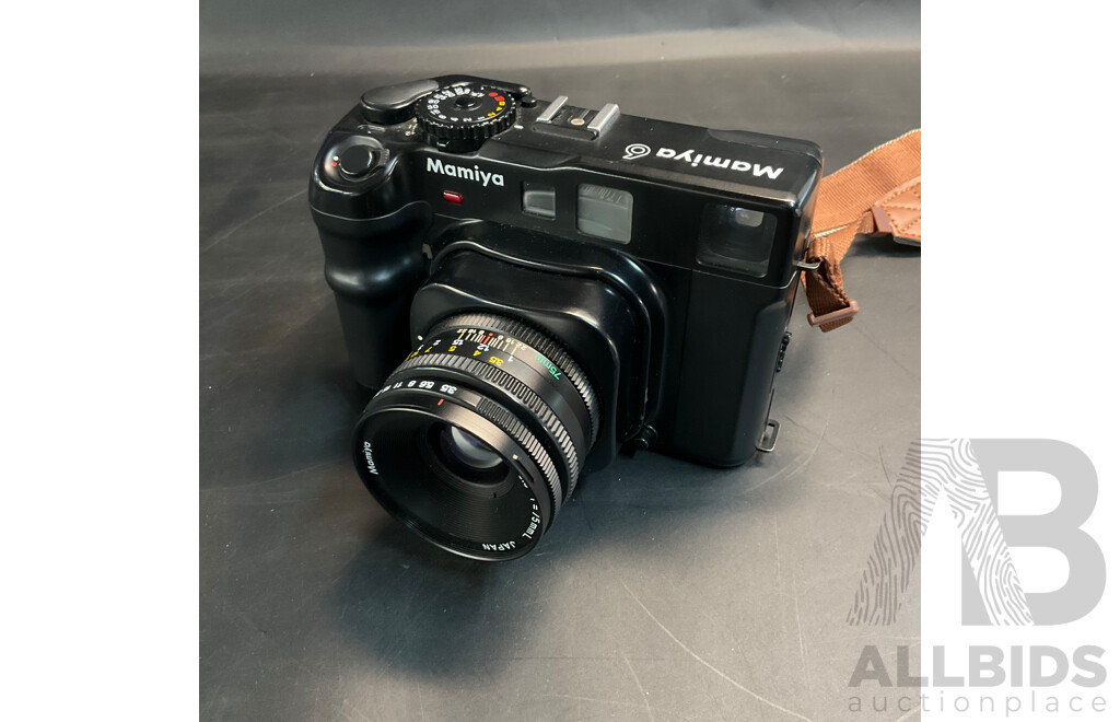 Vintage Mamiya 6 Camera with 75mm F3.5 Lens
