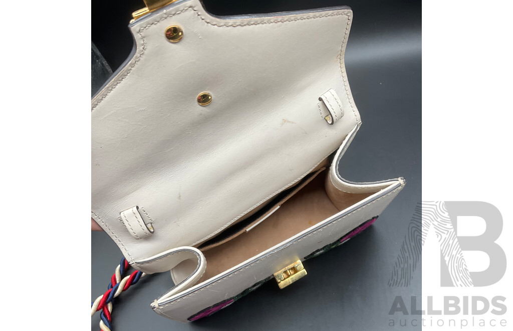 Sylvie Handbag Branded GUCCI