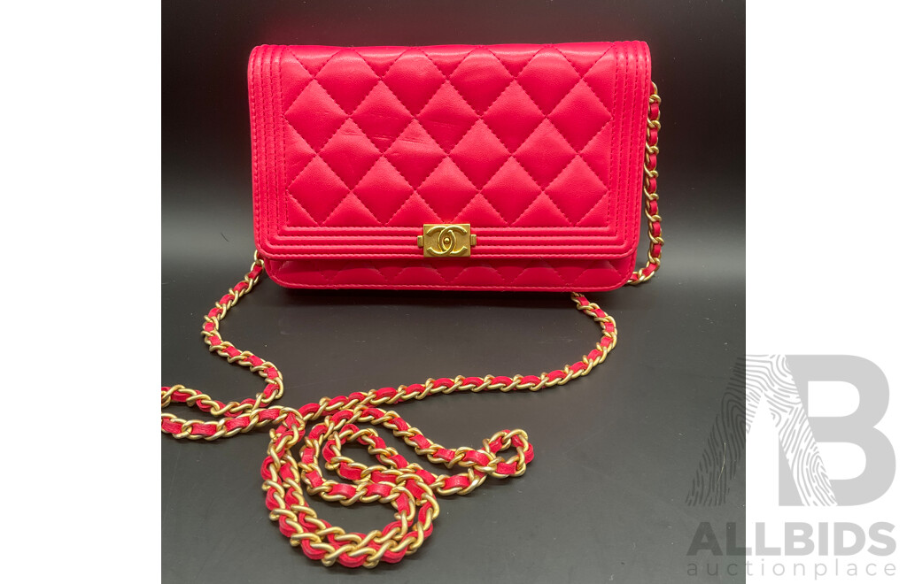 Boy Wallet on Chain Bag Branded CHANEL
