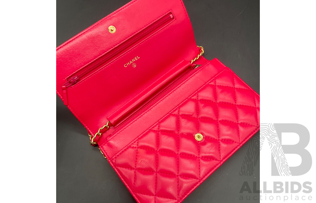 Boy Wallet on Chain Bag Branded CHANEL