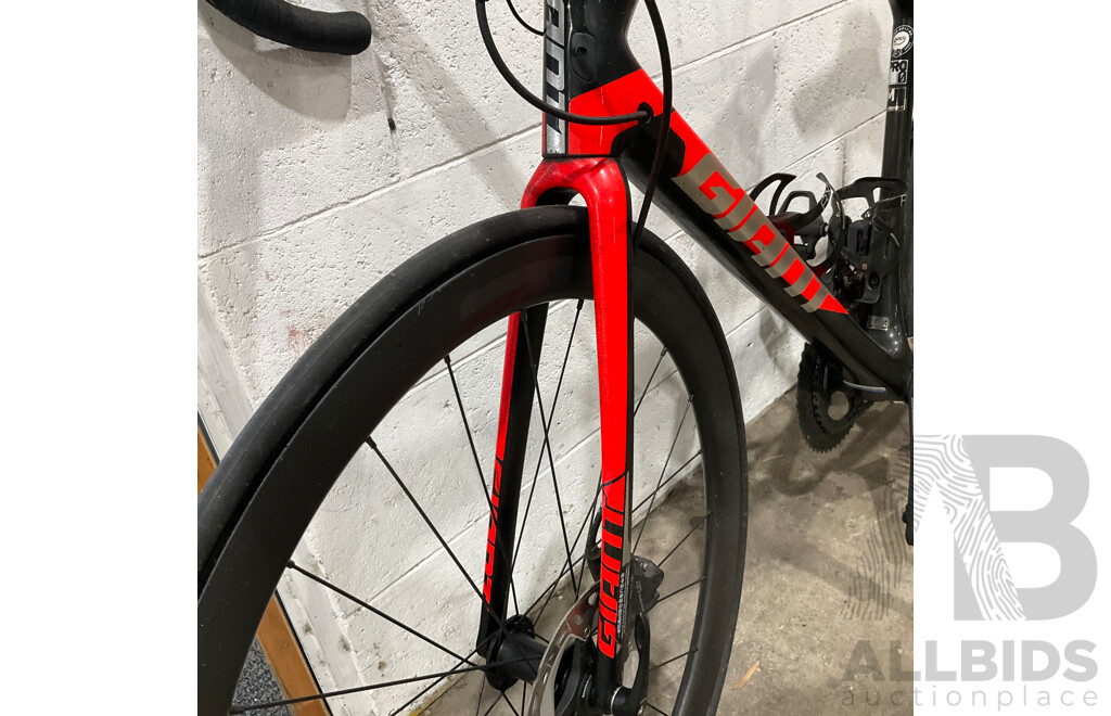 GIANT TCR Advanced Pro 0 Carbon Road Bike