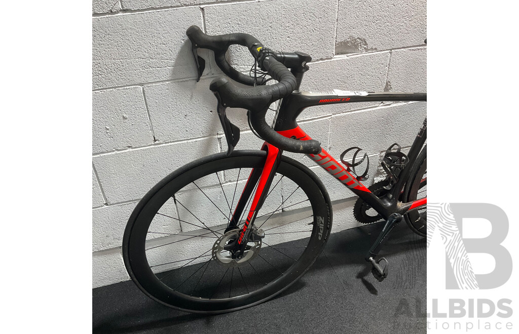 GIANT TCR Advanced Pro 0 Carbon Road Bike
