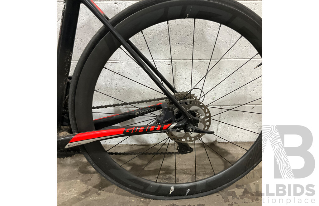 GIANT TCR Advanced Pro 0 Carbon Road Bike