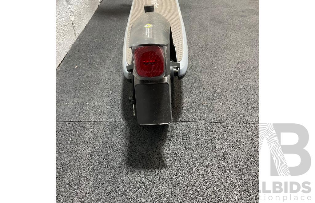 SEGWAY Nineboot E2 Plus Electric Scooter