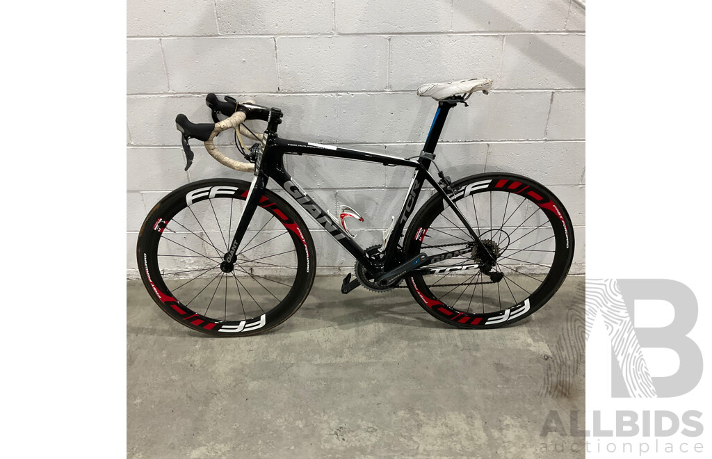 Giant TCR Advanced SL Size M Bike
