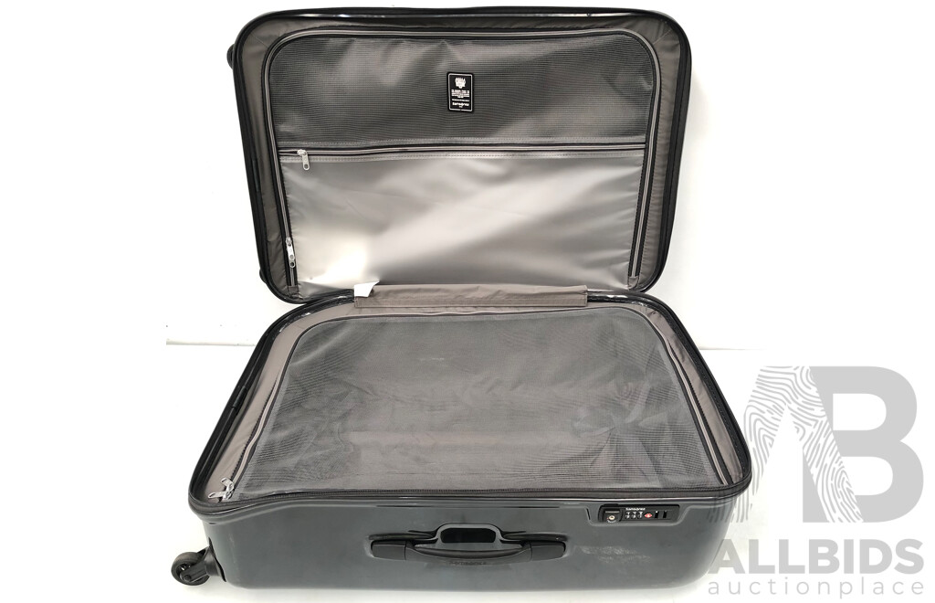 Samsonite  75cm Four Wheel Spinner Suitcase - 90 Litres - New