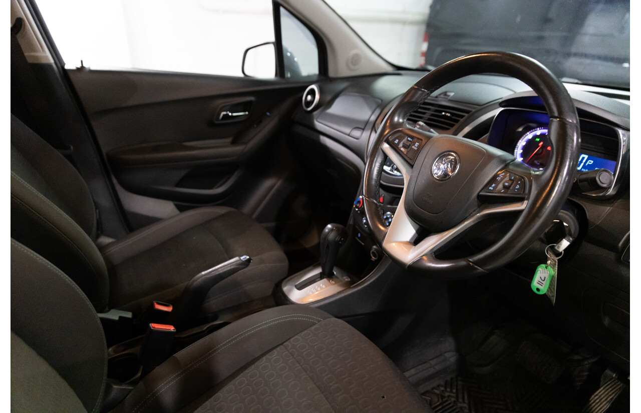 8/2015 Holden Trax LS TJ MY16 4d Wagon Summit White 1.8L