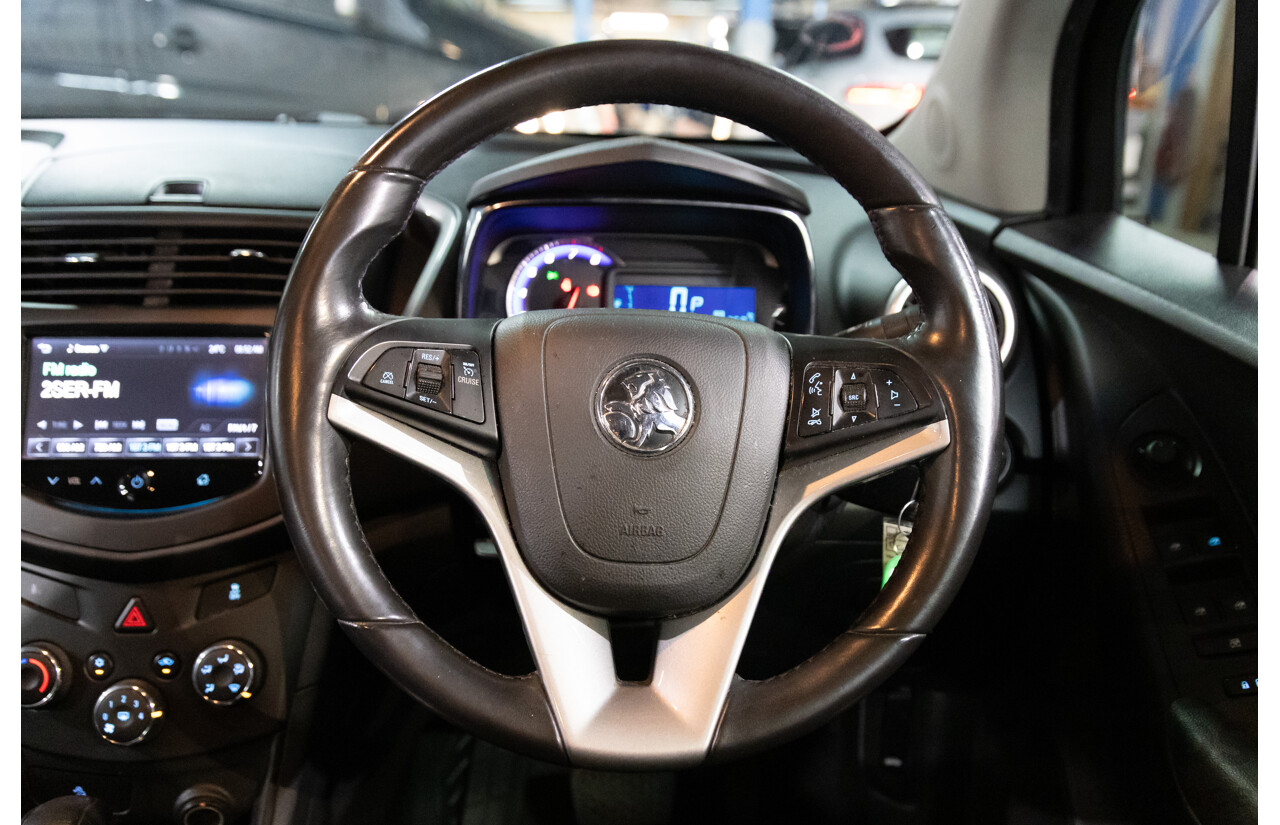 8/2015 Holden Trax LS TJ MY16 4d Wagon Summit White 1.8L