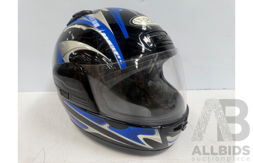 HJC ZF-8 Large Road Motorcycle Helmet + Spare Clear Visor + 2001 THH T-992 Medium Road Motorcycle Helmet