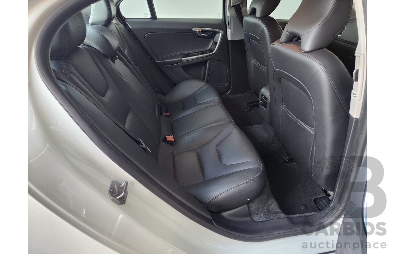 6/2015 Volvo S60 T5 Luxury F MY16 4d Sedan White 2.0L