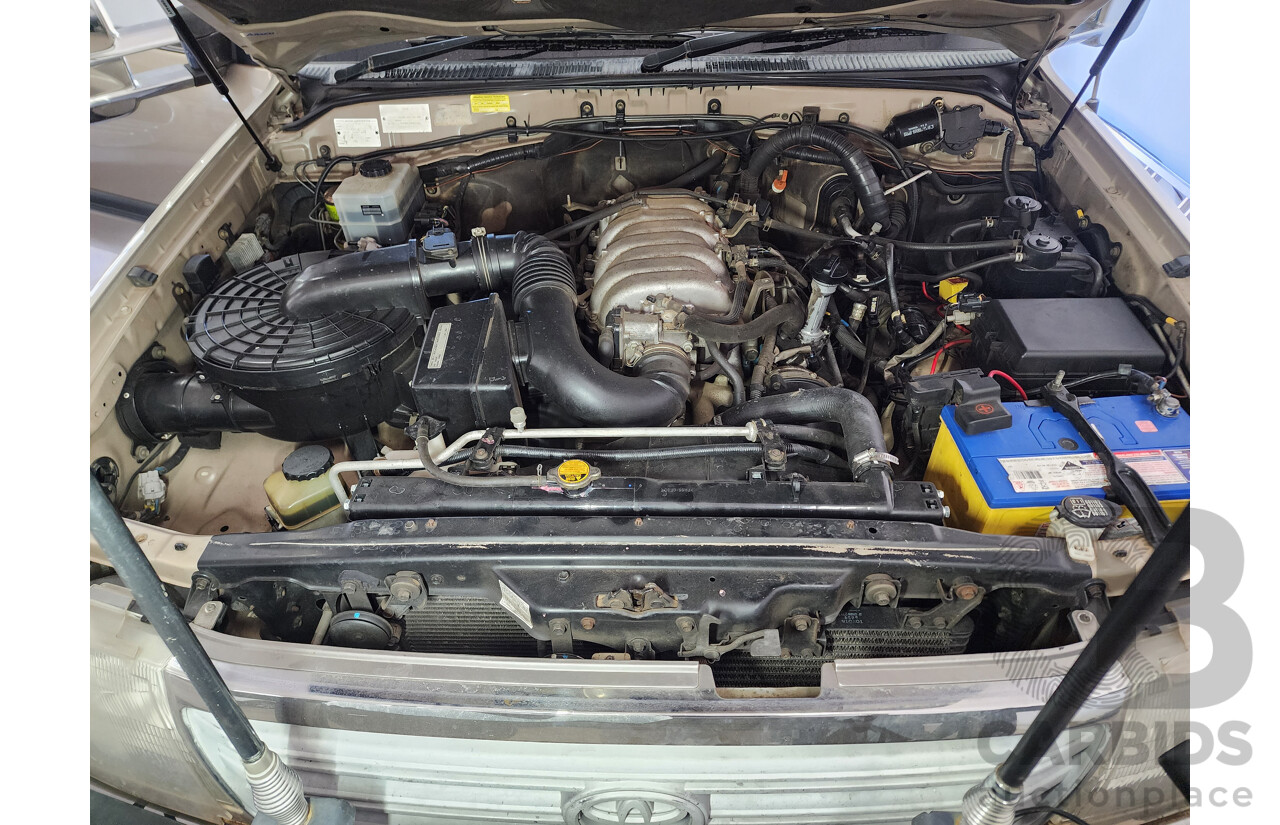 1/2003 Toyota Landcruiser GXL (4x4) UZJ100R 4d Wagon Gold 4.7L