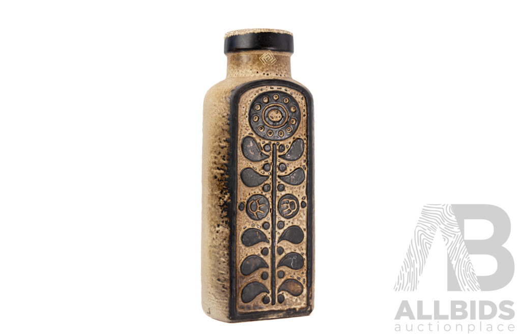 Large Luxus Series Vase by Carsten Tönnieshof