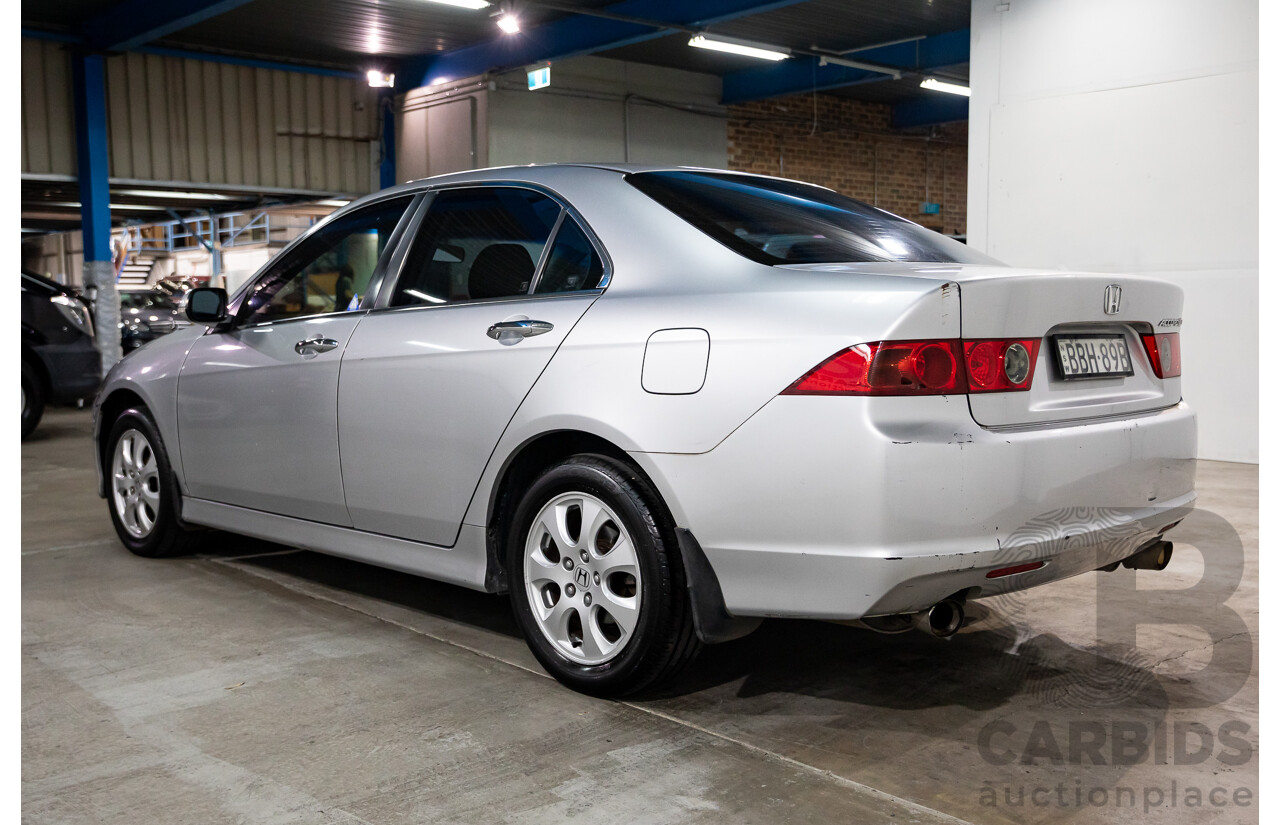 2/2007 Honda Accord Euro MY06.5 4d Sedan Alabaster Silver Metallic 2.4L