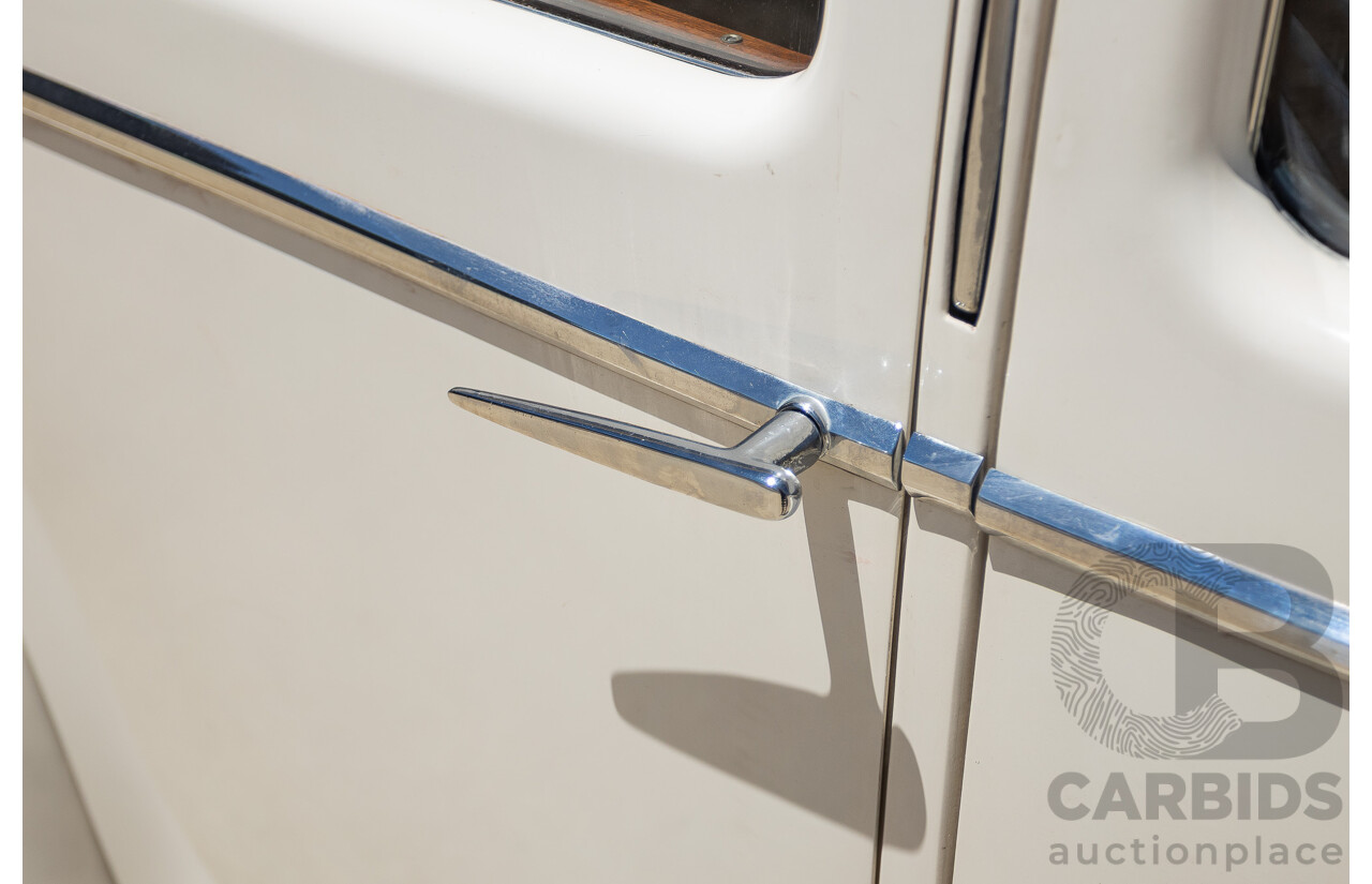 1947 Jaguar Mk IV Saloon White 3.5L