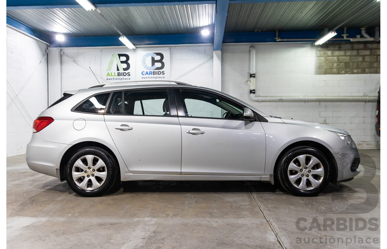 8/2015 Holden Cruze CD JH MY16 4d Sportwagon Nitrate Silver Metallic 1.8L