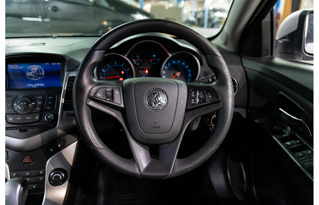8/2015 Holden Cruze CD JH MY16 4d Sportwagon Nitrate Silver Metallic 1.8L