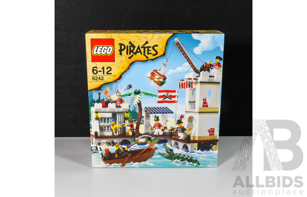 LEGO Pirates Soldiers’ Fort Set 6242, Discontinued, Brand New in Box