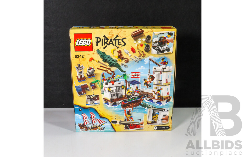 LEGO Pirates Soldiers’ Fort Set 6242, Discontinued, Brand New in Box