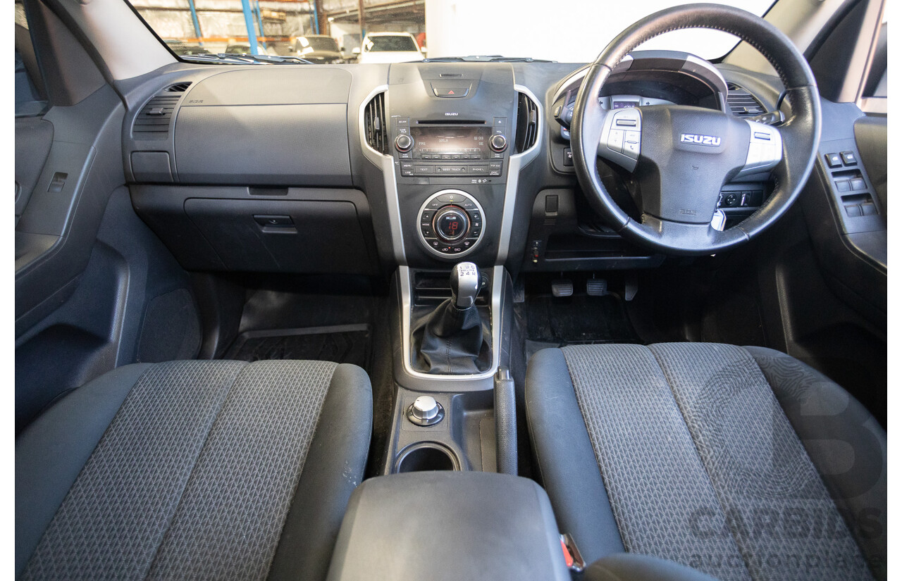 09/2015 Isuzu MU-X LS-U (4x4) UC MY15 4D Wagon Silky White Pearl Turbo Diesel 3.0L - 7 Seats