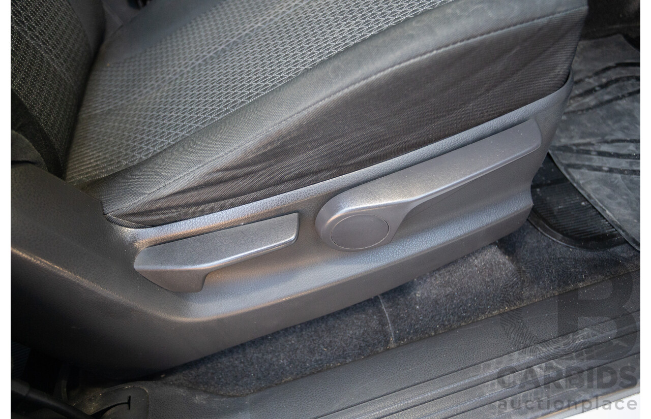 09/2015 Isuzu MU-X LS-U (4x4) UC MY15 4D Wagon Silky White Pearl Turbo Diesel 3.0L - 7 Seats