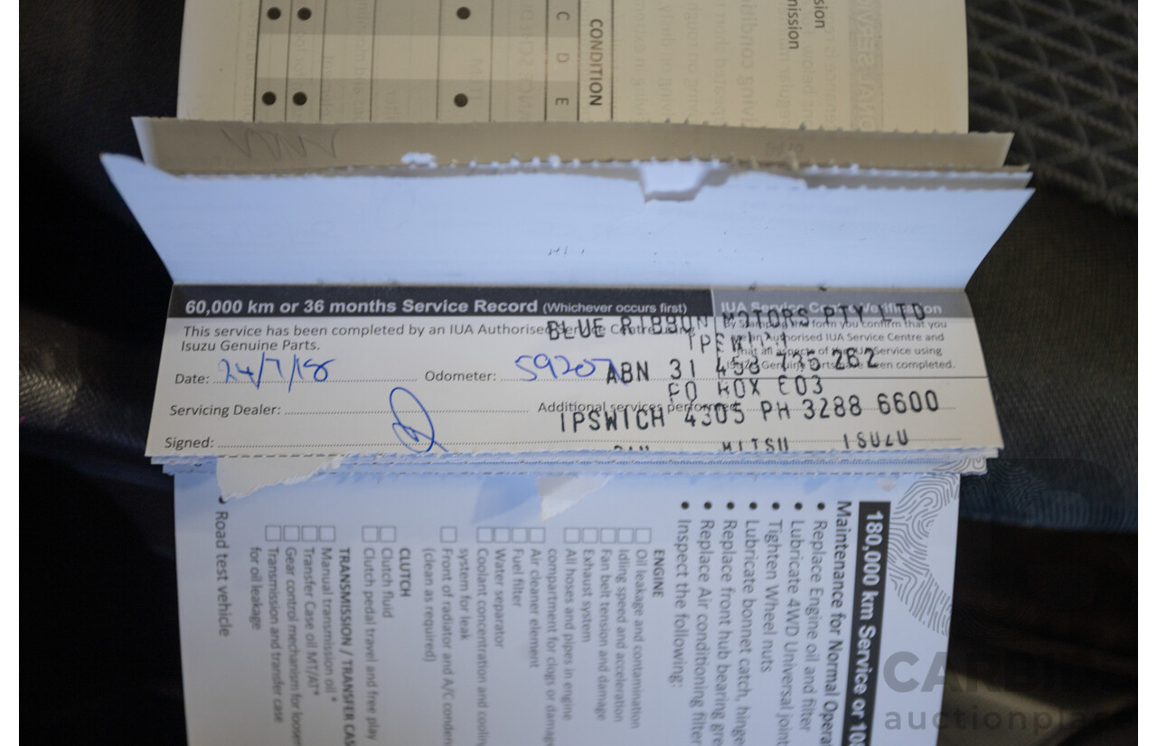 09/2015 Isuzu MU-X LS-U (4x4) UC MY15 4D Wagon Silky White Pearl Turbo Diesel 3.0L - 7 Seats