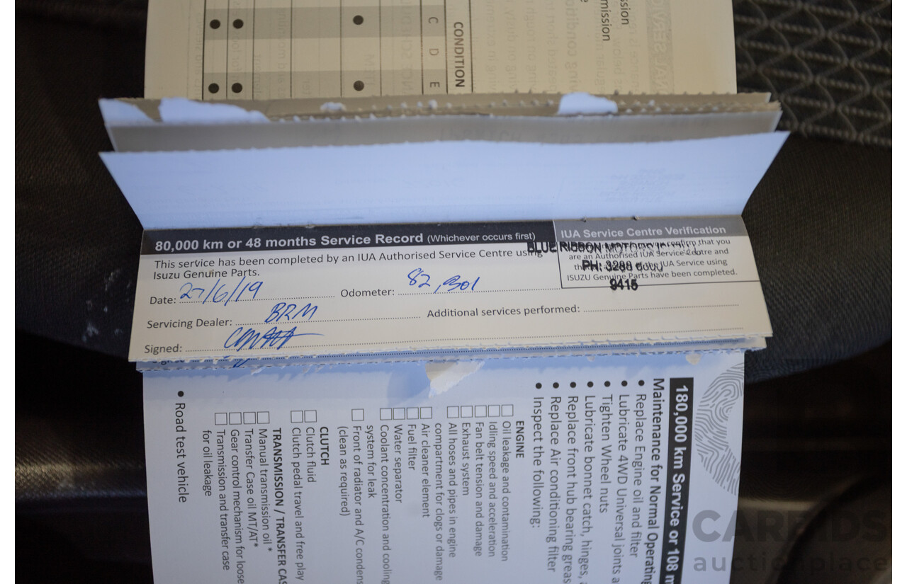 09/2015 Isuzu MU-X LS-U (4x4) UC MY15 4D Wagon Silky White Pearl Turbo Diesel 3.0L - 7 Seats