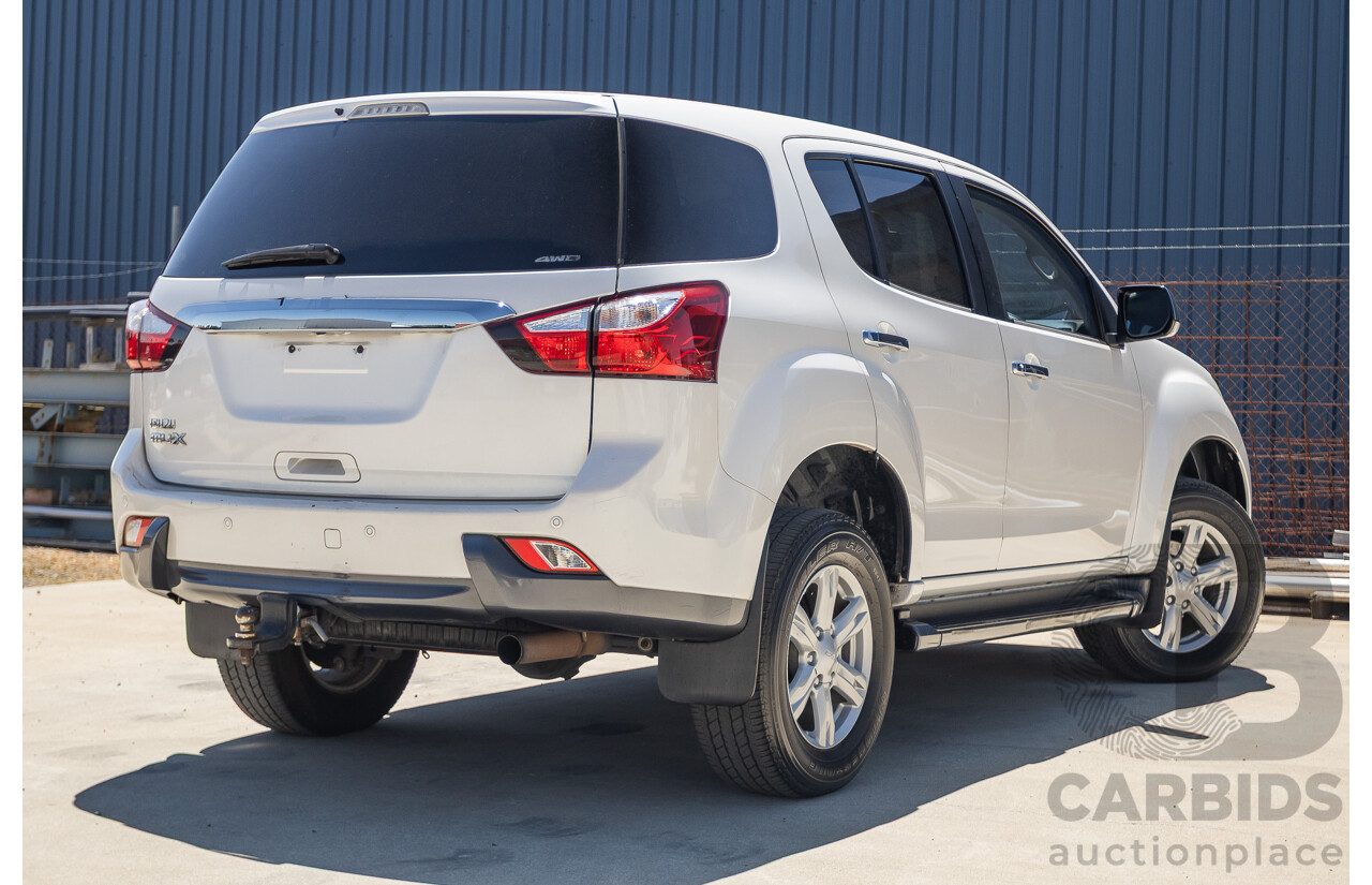 09/2015 Isuzu MU-X LS-U (4x4) UC MY15 4D Wagon Silky White Pearl Turbo Diesel 3.0L - 7 Seats