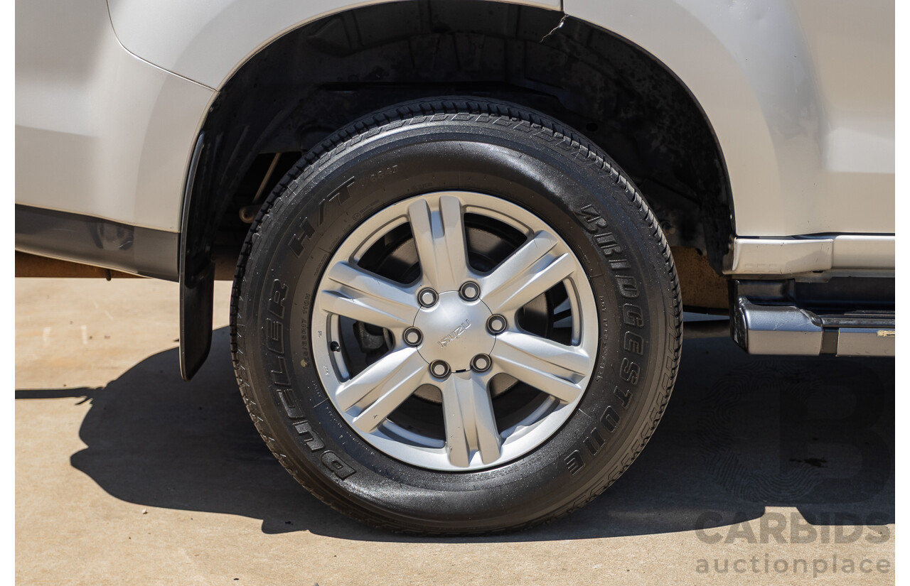 09/2015 Isuzu MU-X LS-U (4x4) UC MY15 4D Wagon Silky White Pearl Turbo Diesel 3.0L - 7 Seats