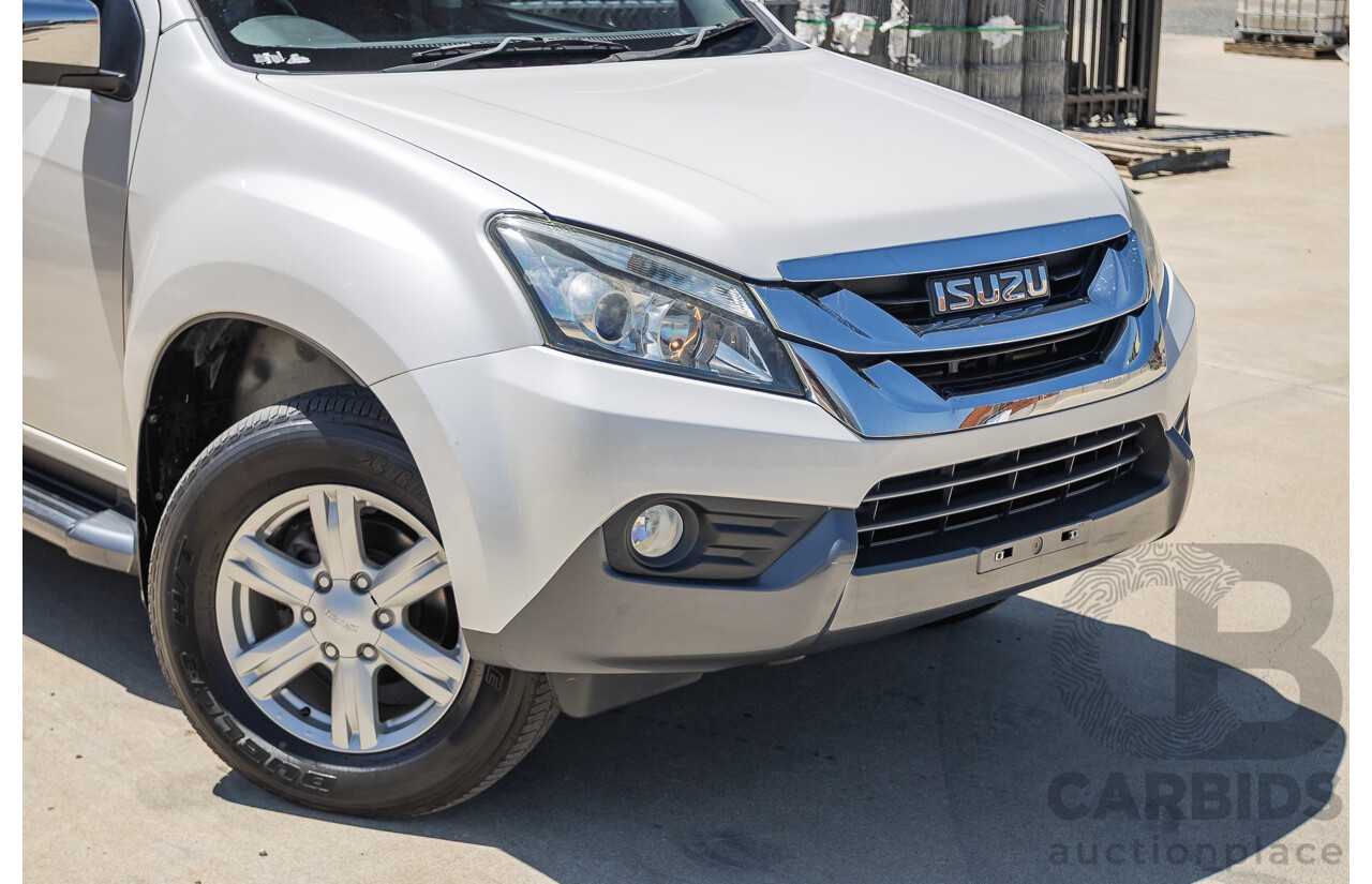 09/2015 Isuzu MU-X LS-U (4x4) UC MY15 4D Wagon Silky White Pearl Turbo Diesel 3.0L - 7 Seats