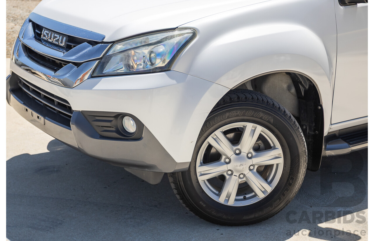 09/2015 Isuzu MU-X LS-U (4x4) UC MY15 4D Wagon Silky White Pearl Turbo Diesel 3.0L - 7 Seats