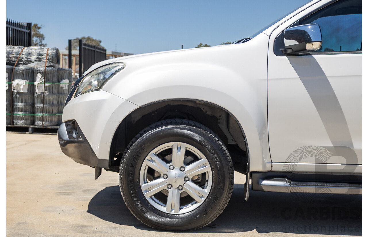 09/2015 Isuzu MU-X LS-U (4x4) UC MY15 4D Wagon Silky White Pearl Turbo Diesel 3.0L - 7 Seats