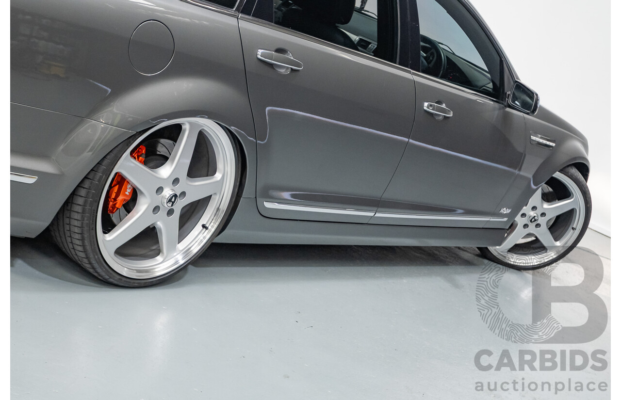 05/2012 Holden Special Vehicles (HSV) Grange Build No.219 WM3 MY12 4D Sedan Alto Grey V8 6.2L