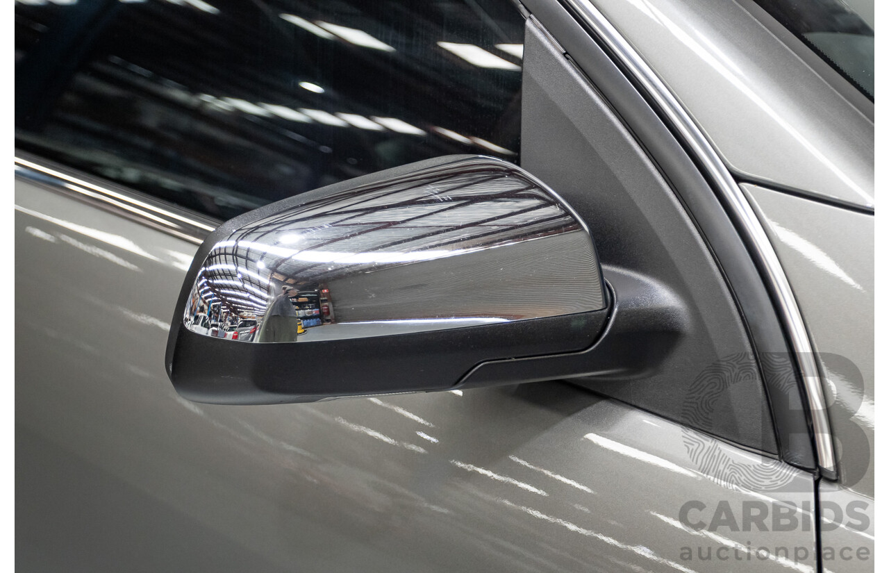 05/2012 Holden Special Vehicles (HSV) Grange Build No.219 WM3 MY12 4D Sedan Alto Grey V8 6.2L