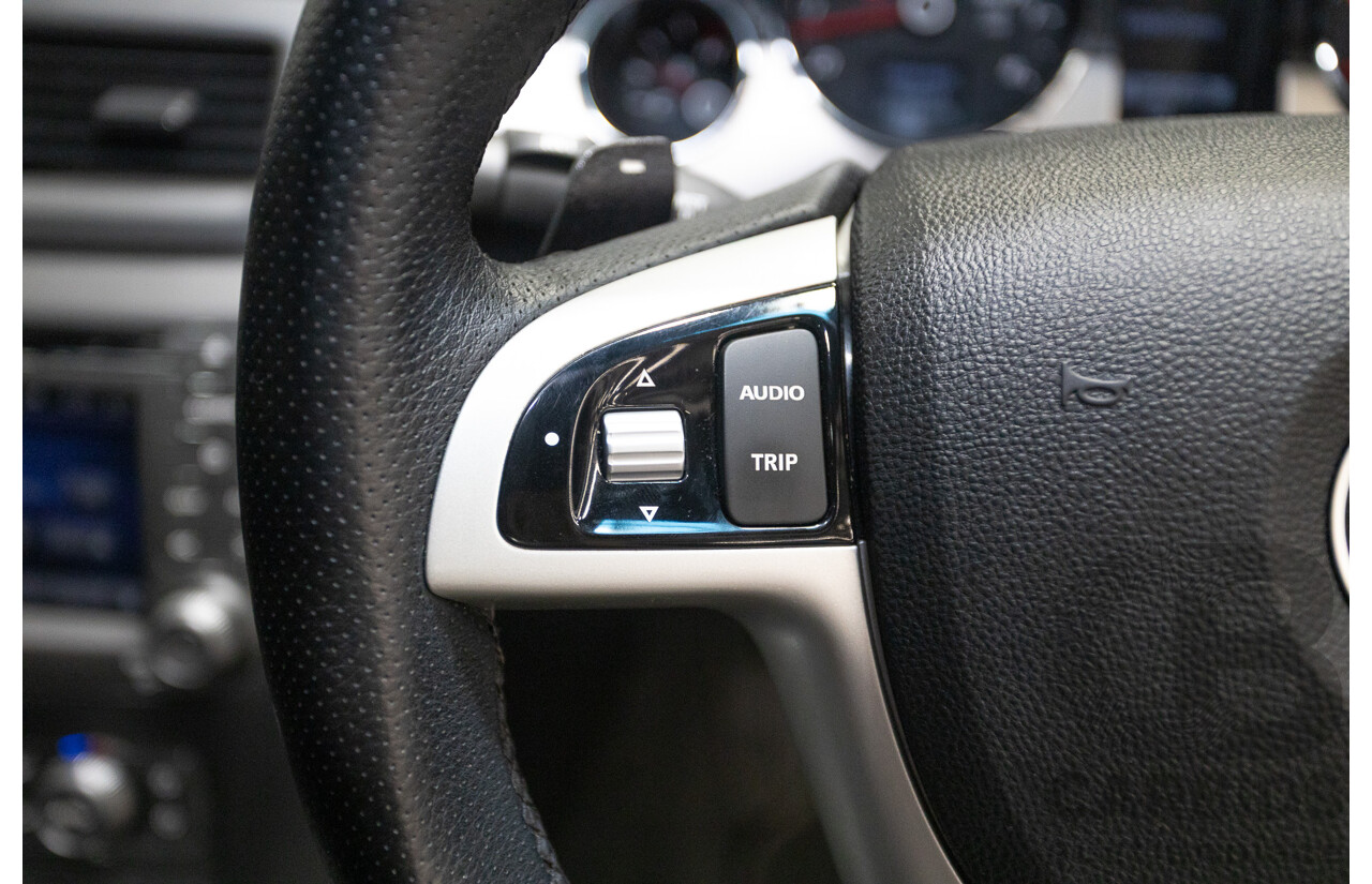 05/2012 Holden Special Vehicles (HSV) Grange Build No.219 WM3 MY12 4D Sedan Alto Grey V8 6.2L