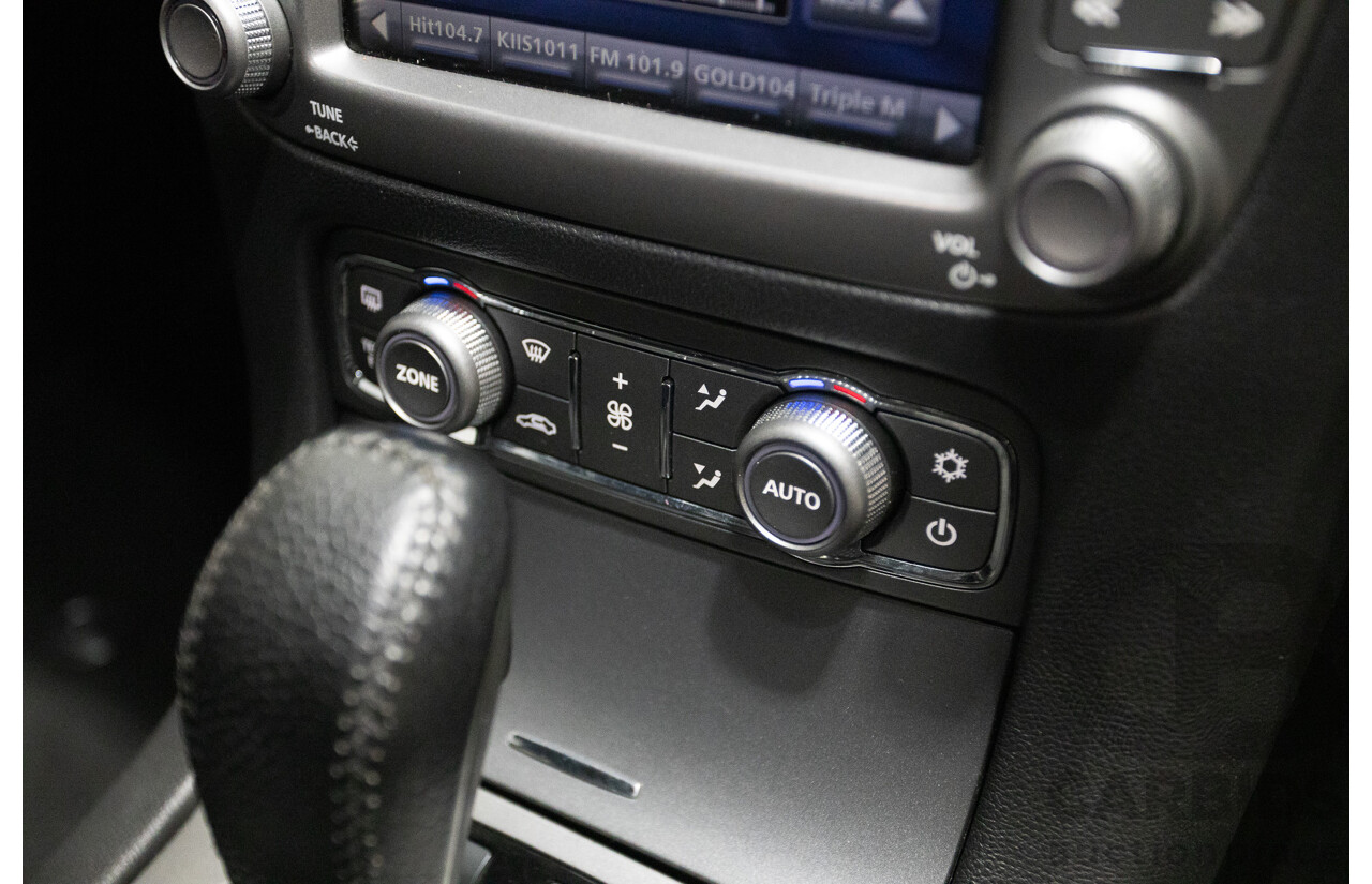 05/2012 Holden Special Vehicles (HSV) Grange Build No.219 WM3 MY12 4D Sedan Alto Grey V8 6.2L