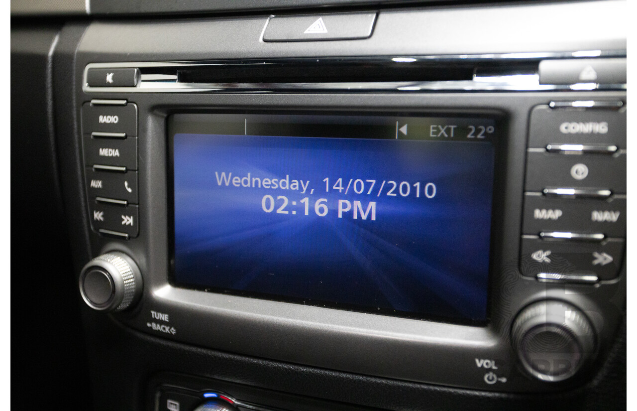 05/2012 Holden Special Vehicles (HSV) Grange Build No.219 WM3 MY12 4D Sedan Alto Grey V8 6.2L