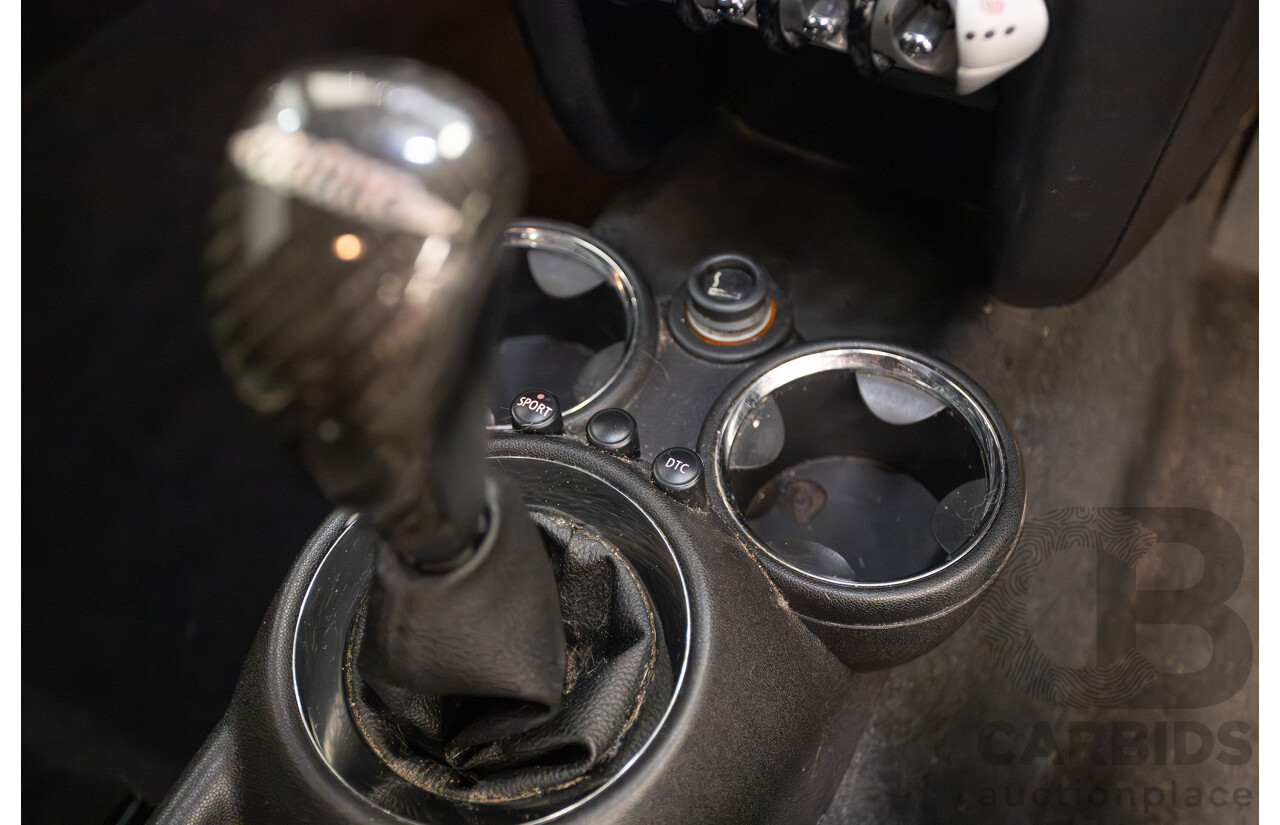 03/2009 Mini Cooper S R56 JCW pack 2D Hatchback British Racing Green Metallic Turbo 1.6L